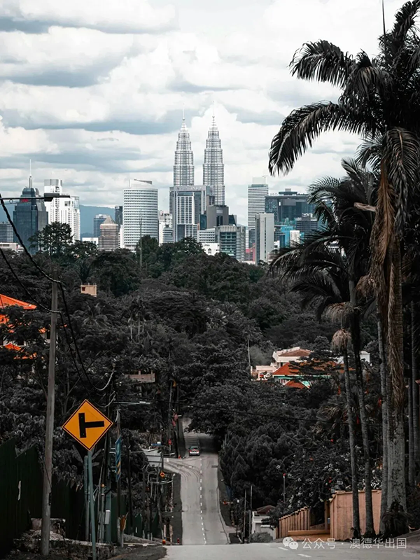 1775035898973464.png 3.webp.png