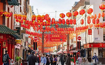 「澳德华快讯」从一桌年夜饭到一本护照：当“年味”成为移民路上的文化指南针